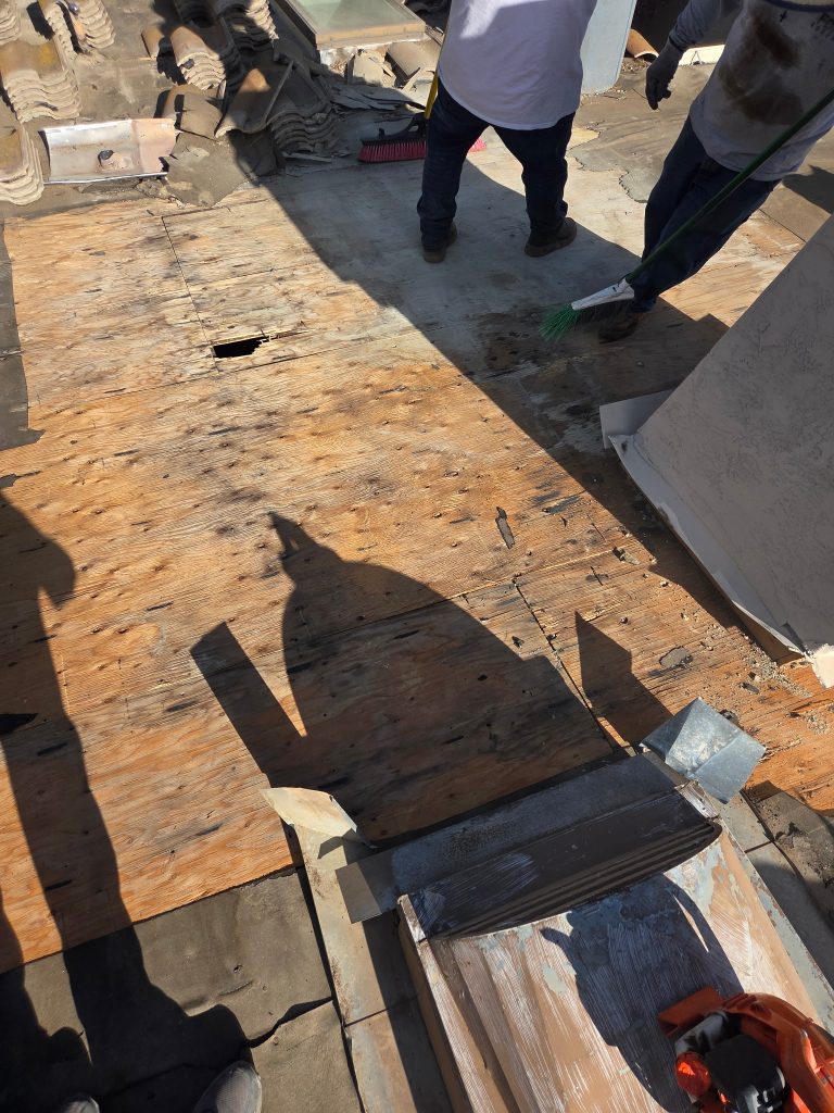 roof leak source identified in valley area during roof repair