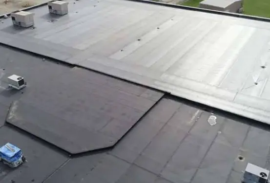 commercial flat roof featuring EPDM rubber roofing in san diego